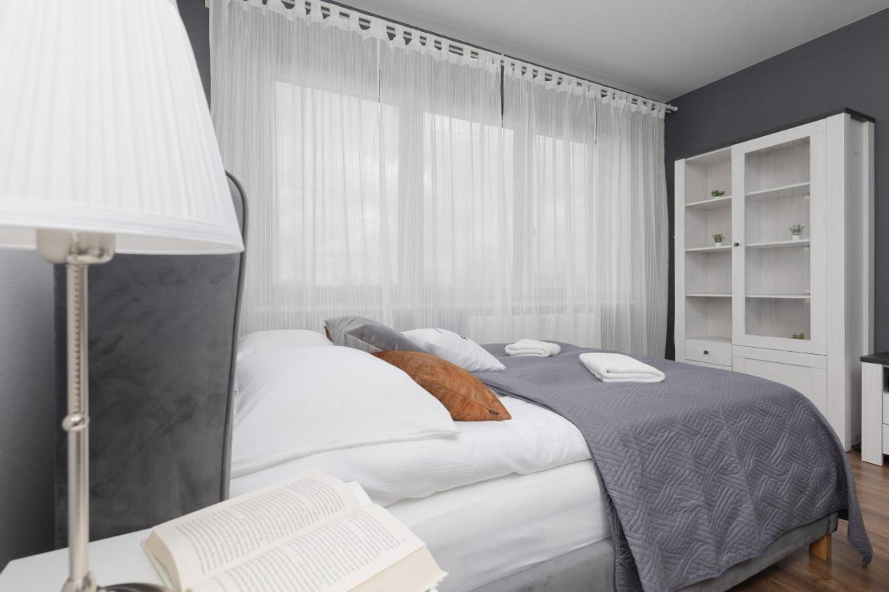 Comfy & Trendy Studio Apartment Warsaw Wola By Noclegi Renters Ngoại thất bức ảnh